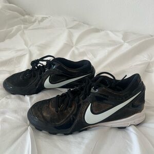 Nike Kids Black and White Athletic Shoes
